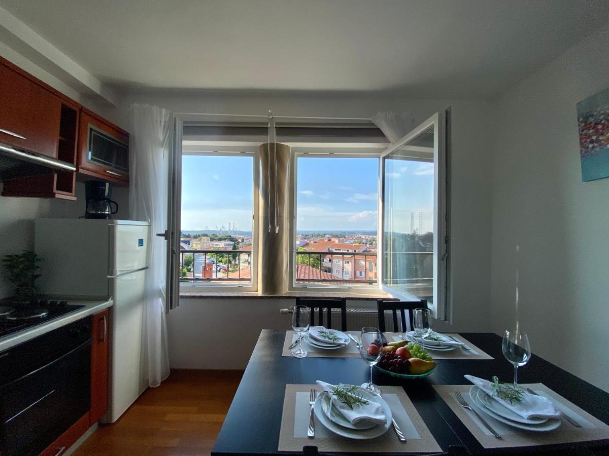 Penthouse Cityview Pula Exterior photo