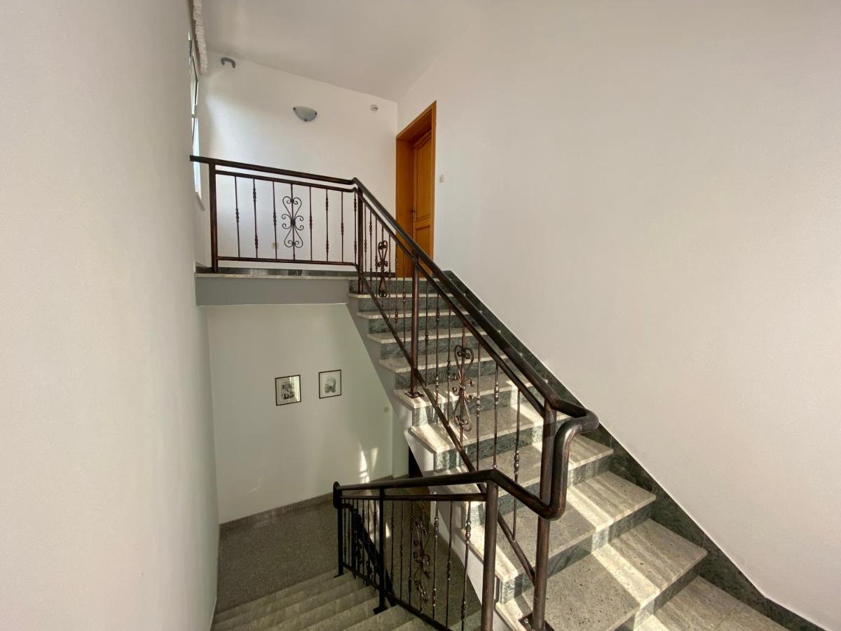 Penthouse Cityview Pula Exterior photo